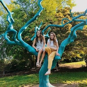 Meet your Posher, Cecilia